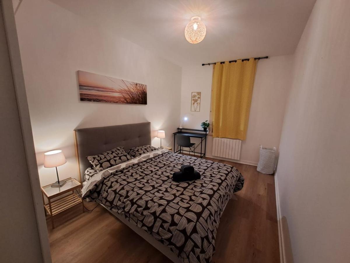 Le Saint Jean , Centre Historique, Wifi, Tout Equipe, Ideal Famille, Business, Ou Simple Escapade Niort Zewnętrze zdjęcie