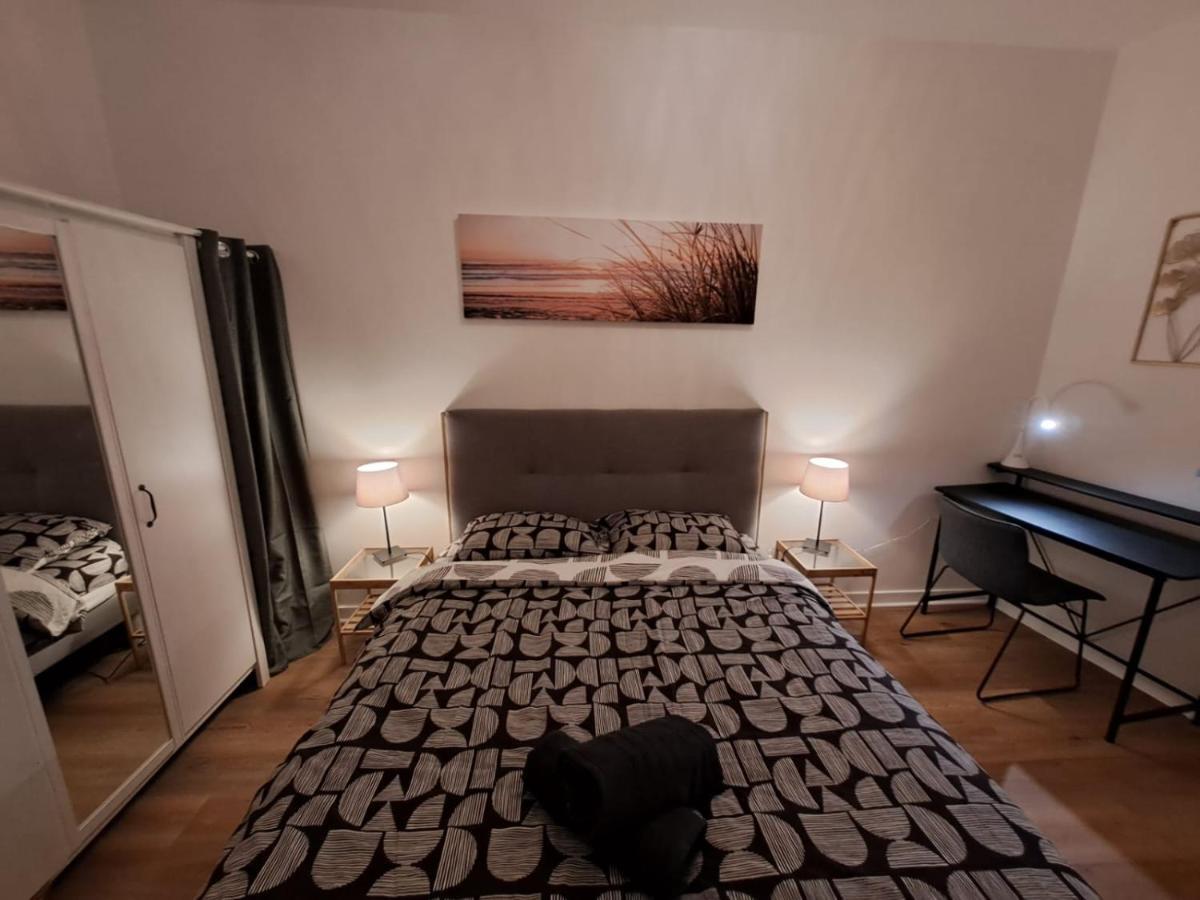 Le Saint Jean , Centre Historique, Wifi, Tout Equipe, Ideal Famille, Business, Ou Simple Escapade Niort Zewnętrze zdjęcie